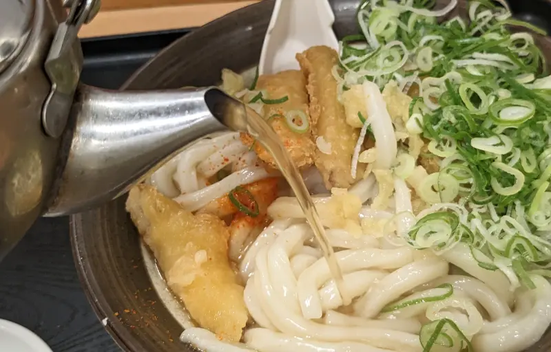 牧のうどんのごぼう天うどん